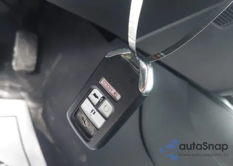 2019 Honda Passport Touring z USA, uszkodzony, nr VIN 5FNYF7H98KB001396